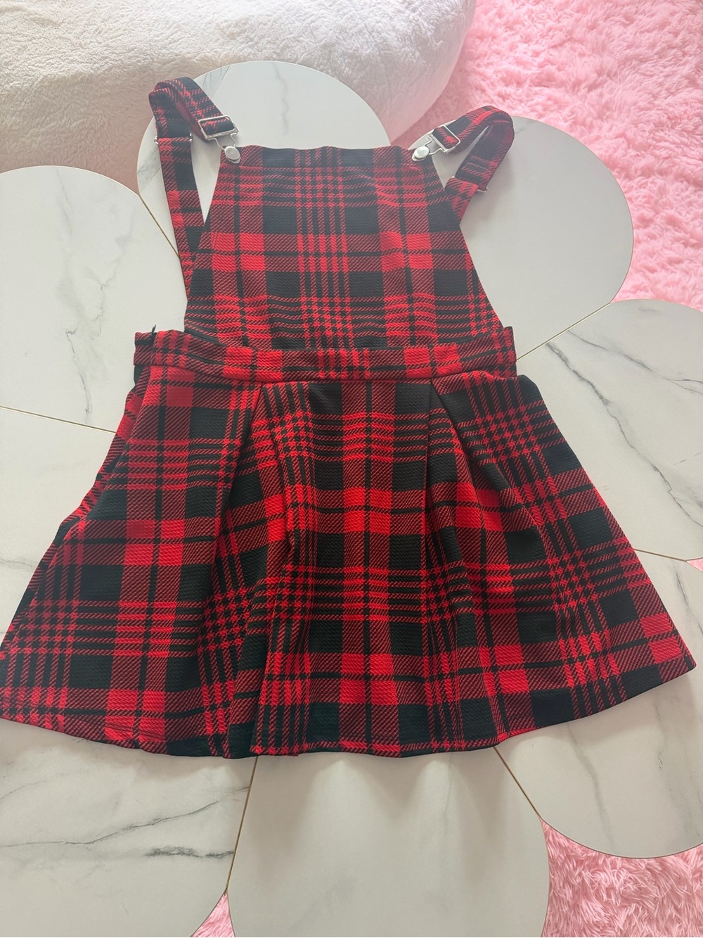 Red & Black Plaid Pinaforeโ Dress